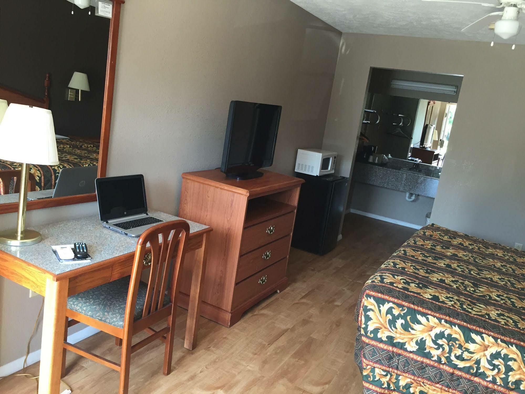 Deerfield Inn New Johnsonville المظهر الخارجي الصورة